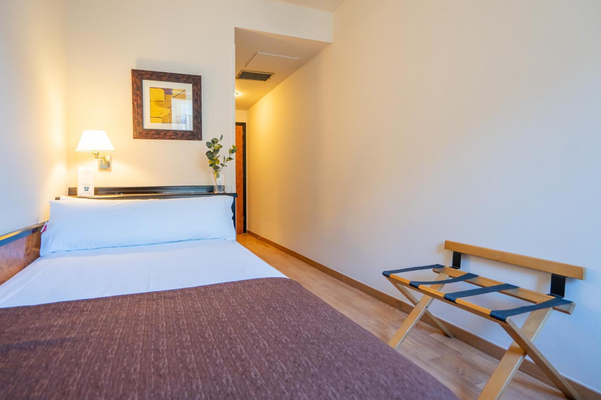 Glories Hotel