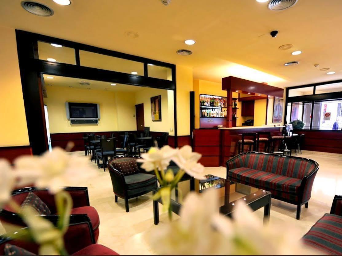Hotel Glories 3*