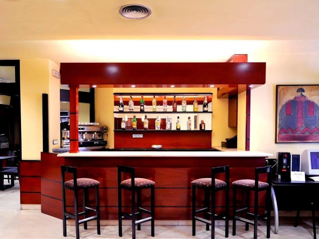 Hotel Glories 3*
